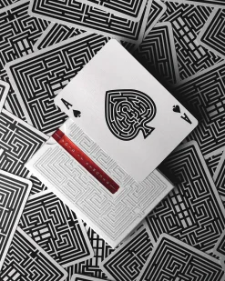 Overlook, Maze Back