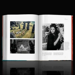 Witchcraft. The Library of Esoterica